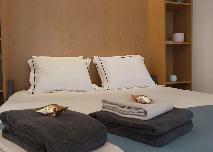 Loft In The Historic Center Of Oporto Downtown